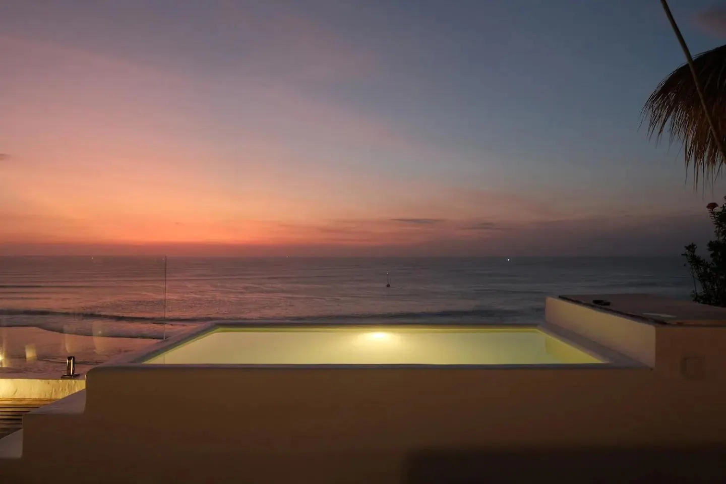 Casa-Here- 2Bd Bingin Beach House - Ocean Front Villa Pecatu  0*, Pecatu (Bali)