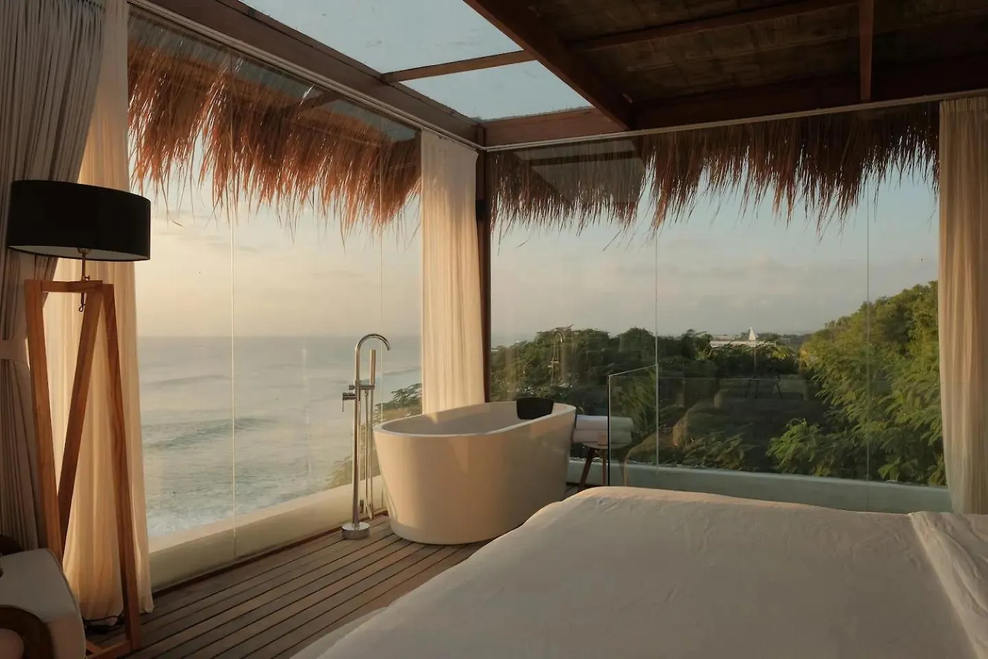 Casa-Here- 2Bd Bingin Beach House - Ocean Front Villa Pecatu